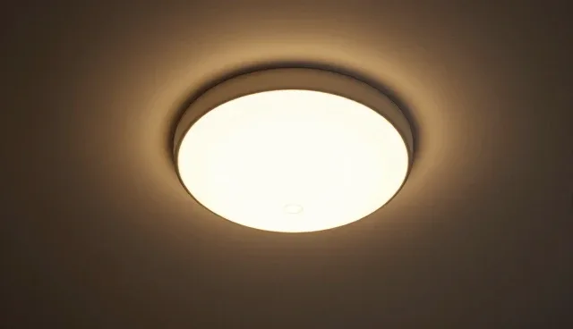 企业服务中家政服务对象覆盖的两种做法对比